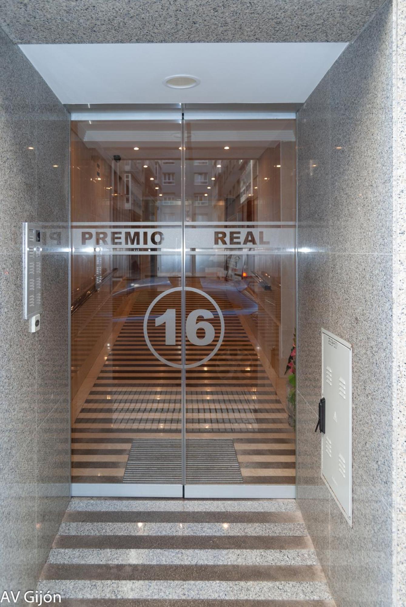 Av Premio Real 16 Lejlighed Gijón Eksteriør billede